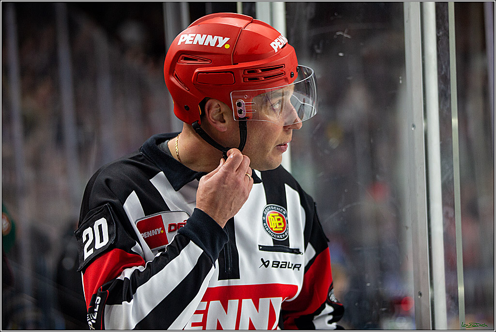 PENNY DEL; Koelner Haie- Straubing Tigers; Koeln, 28.12.2022